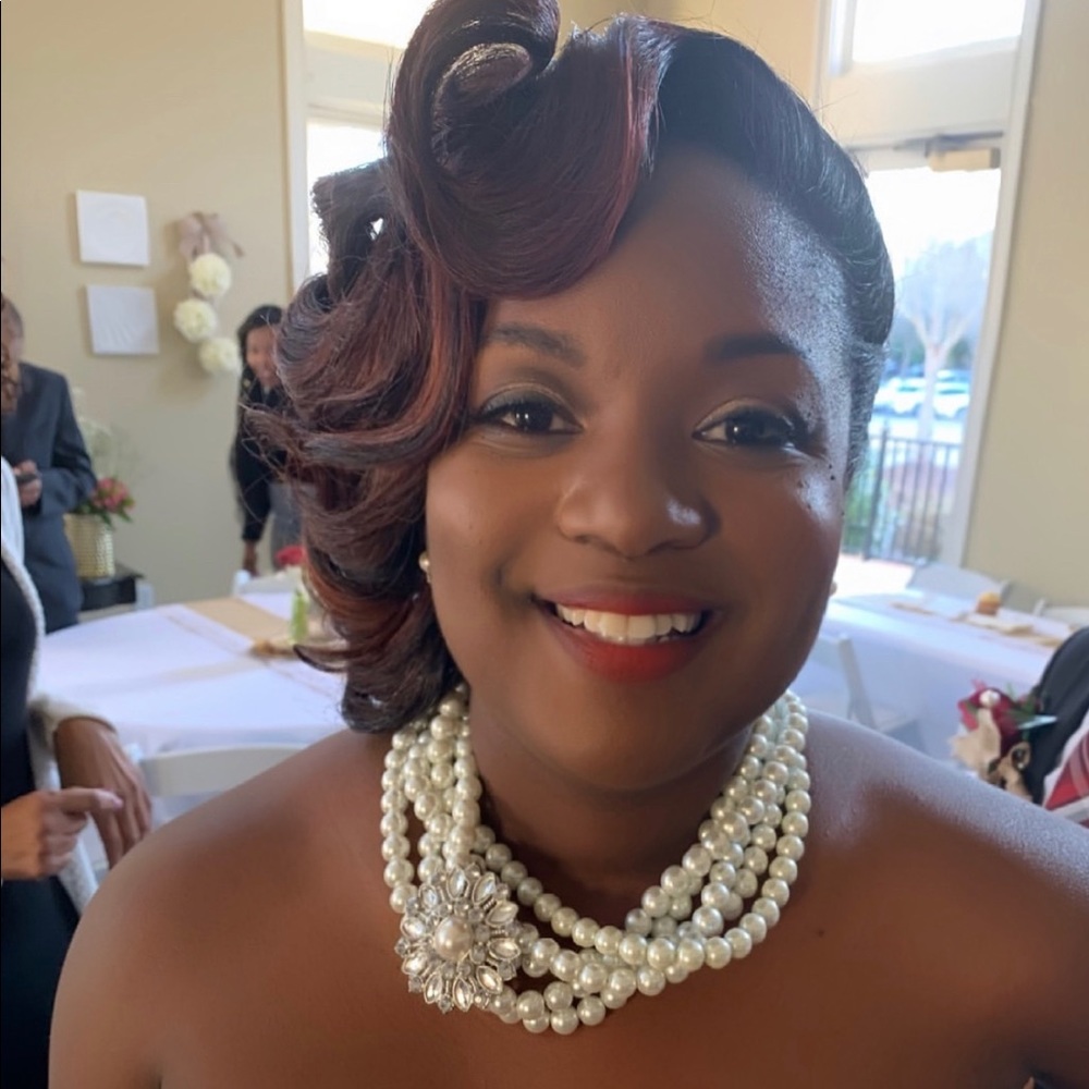 Pearl necklace